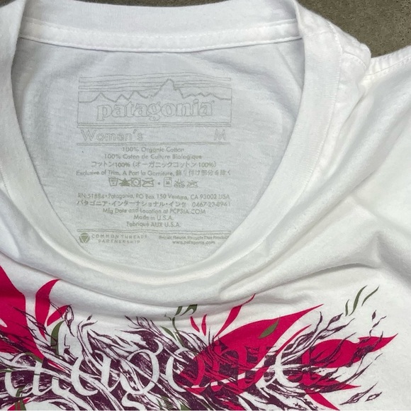 Y2K Patagonia Women’s Tribal Graphic T-Shirt M Organic Cotton USA Pink Tee - Picture 4 of 7